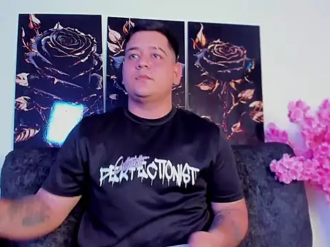 winy hot online show from February 2026 11:13:02 PM