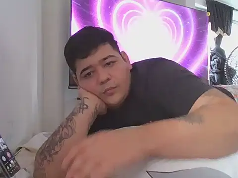 winy hot online show from June 2026 09:52:02 PM
