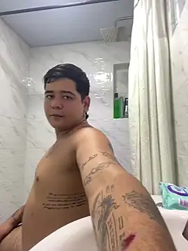 winy hot online show from May 2026 10:56:02 PM