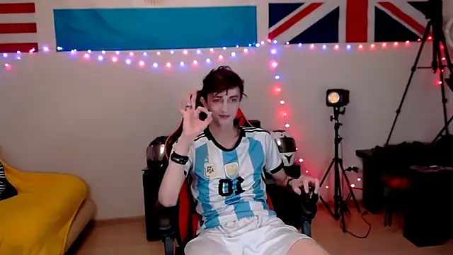 John Meow online show from March 2026 07:43:02 PM