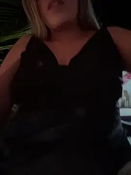 Snapshot of Victoria_Rico chatting on February 2026 03:42:02 AM Victoria Rico online show from February 2026 03:42:02 AM