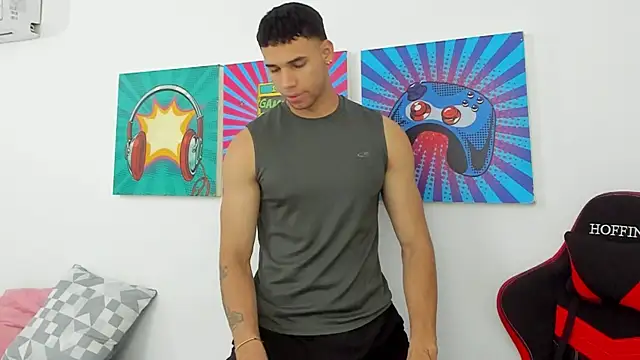 Thomas walker14 online show from April 2026 01:24:02 PM