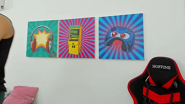 Thomas walker14 online show from April 2026 01:13:01 PM