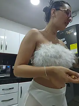 Roma xxx online show from March 2026 09:52:01 PM