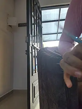 Roma xxx online show from March 2026 09:18:02 PM