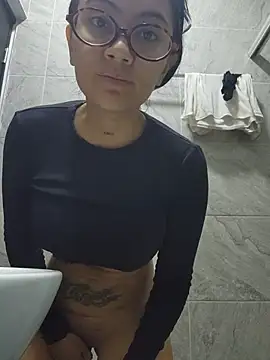 Roma xxx online show from February 2026 10:18:01 PM