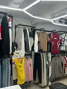 Miss Bella Flame online show from April 2026 04:53:01 PM