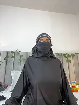 aminaa  online show from March 2026 06:45:02 PM