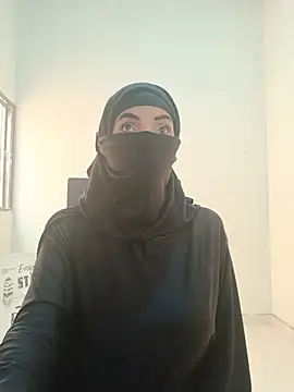 aminaa  online show from July 2026 06:51:01 PM