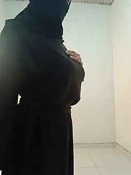 aminaa  online show from July 2026 02:10:02 PM