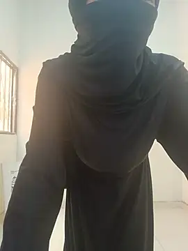 aminaa  online show from July 2026 07:14:02 PM