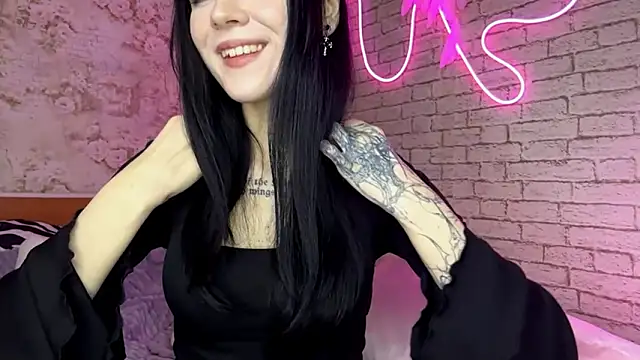 ExiePecue online show from February 2026 07:08:01 AM