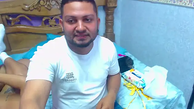 Eddie And Lana online show from February 2026 01:27:02 AM