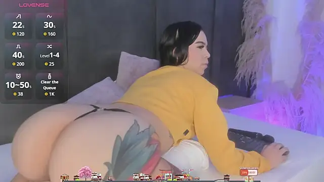 ariadna boneville online show from April 2026 11:32:02 PM