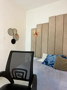 rashaaa  online show from March 2026 02:12:02 AM