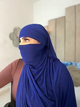 Snapshot of rashaaa_ chatting on March 2026 02:11:01 AM rashaaa online show from March 2026 02:11:01 AM