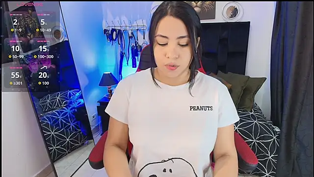 Liu wen  online show from April 2026 06:55:01 PM