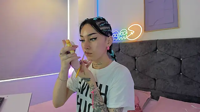 Megan Morphy online show from March 2026 01:23:02 PM