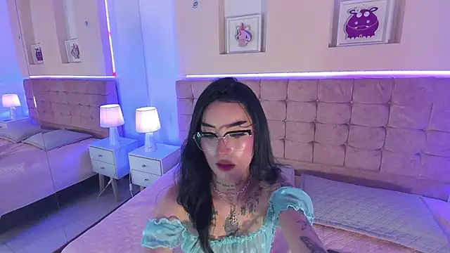 Snapshot of Megan_Morphy chatting on February 2026 04:16:02 PM Megan Morphy online show from February 2026 04:16:02 PM