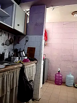 Victoria42 online show from April 2026 03:24:01 PM