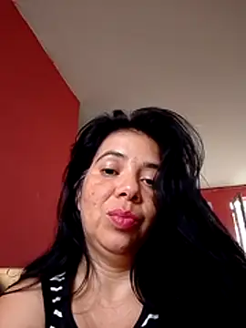 Victoria42 online show from April 2026 07:58:02 PM