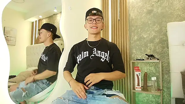 Dark Nico online show from April 2026 04:19:02 AM