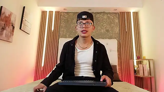 Dark Nico online show from March 2026 03:50:02 AM