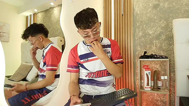 Dark Nico online show from April 2026 03:41:01 AM