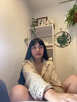 Abril Thompson221 online show from April 2026 01:19:01 AM