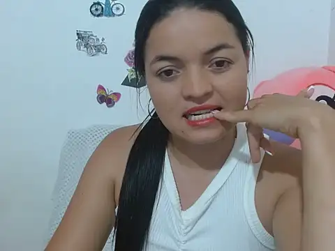 Snapshot of sweett_2026 chatting on July 2026 01:51:02 AM sweett 2026 online show from July 2026 01:51:02 AM