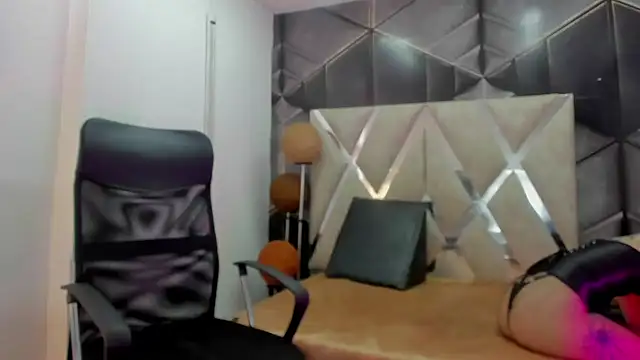 Agatta Adams online show from March 2026 02:16:01 PM