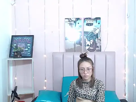 casandraroberthrs707 online show from February 2026 08:09:01 PM