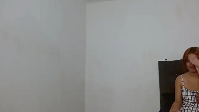 sexy-tean online show from February 2026 11:15:01 PM