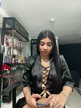 eimmy  skinny online show from April 2026 12:14:02 AM