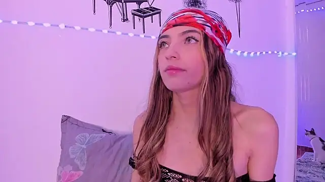 Snapshot of Sophie_vega1 chatting on July 2026 06:08:01 PM Sophie vega1 online show from July 2026 06:08:01 PM