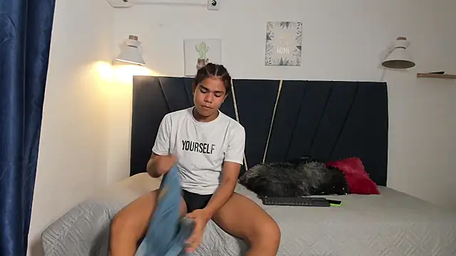 kleiver cum18 online show from February 2026 07:57:02 PM