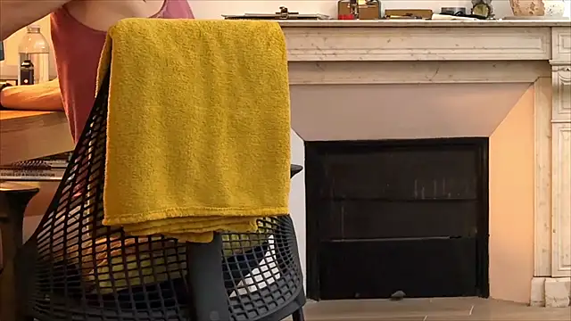 irohsako online show from April 2026 11:06:01 PM