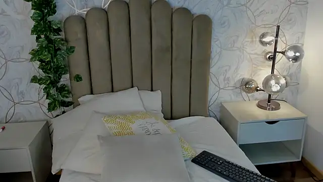 angelsky11 online show from March 2026 07:41:01 PM