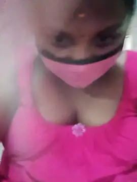 Snapshot of tamilkaviya431 chatting on June 2026 01:17:02 PM tamilkaviya431 online show from June 2026 01:17:02 PM