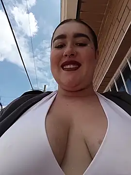 Freckless  online show from April 2026 03:41:01 PM
