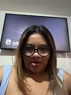 ludmila x online show from April 2026 07:26:02 AM