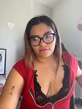 Snapshot of ludmila_x chatting on February 2026 10:30:02 PM ludmila x online show from February 2026 10:30:02 PM