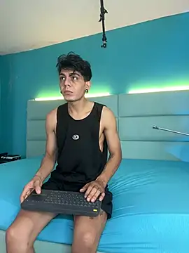 Snapshot of abrilandjulian chatting on February 2026 11:55:02 AM abrilandjulian online show from February 2026 11:55:02 AM