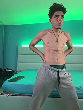 Snapshot of abrilandjulian chatting on February 2026 12:24:02 PM abrilandjulian online show from February 2026 12:24:02 PM