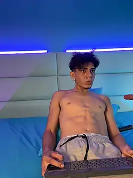 abrilandjulian online show from March 2026 12:00:01 PM