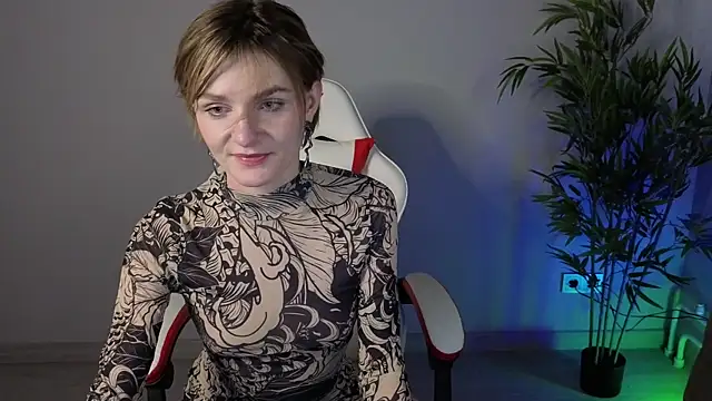 Snapshot of BjorkLight chatting on February 2026 06:19:02 AM BjorkLight online show from February 2026 06:19:02 AM