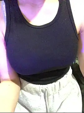 Junnybae22 online show from February 2026 11:43:02 AM