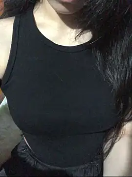 Junnybae22 online show from February 2026 01:45:02 PM