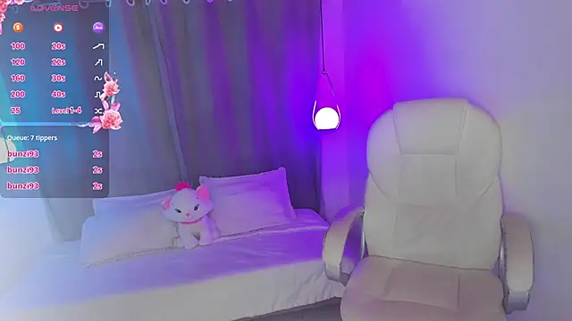 Irisbeel online show from April 2026 04:28:02 AM