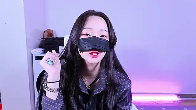 Snapshot of sodami01 chatting on April 2026 02:34:01 PM sodami01 online show from April 2026 02:34:01 PM